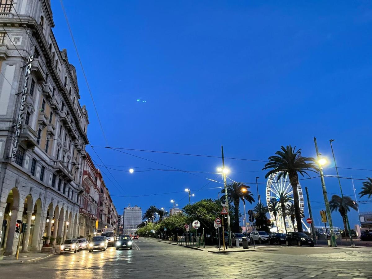 Saturno House Cagliari Center Hotel Ngoại thất bức ảnh